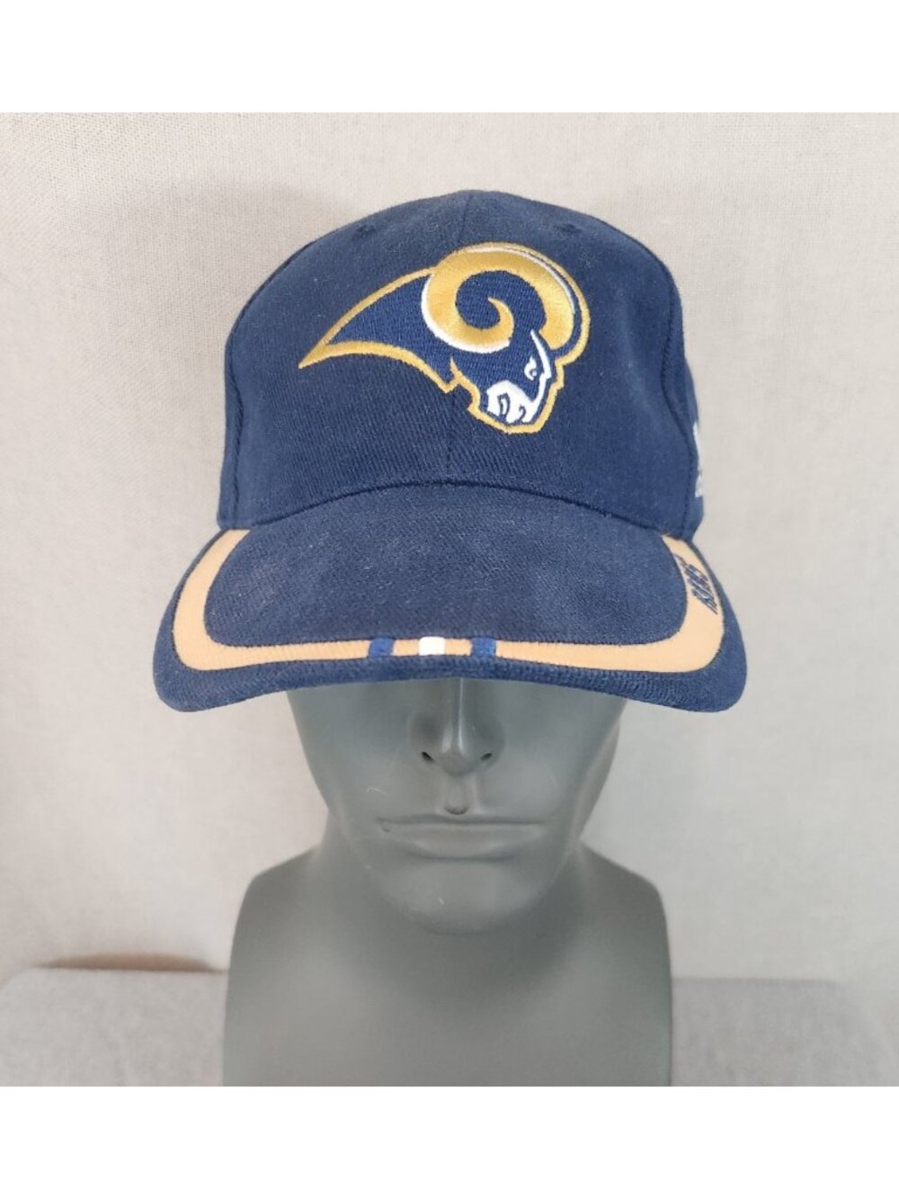 Adidas NFL St Louis Rams LA Los Angeles Football Hook & Latch Baseball Cap Hat